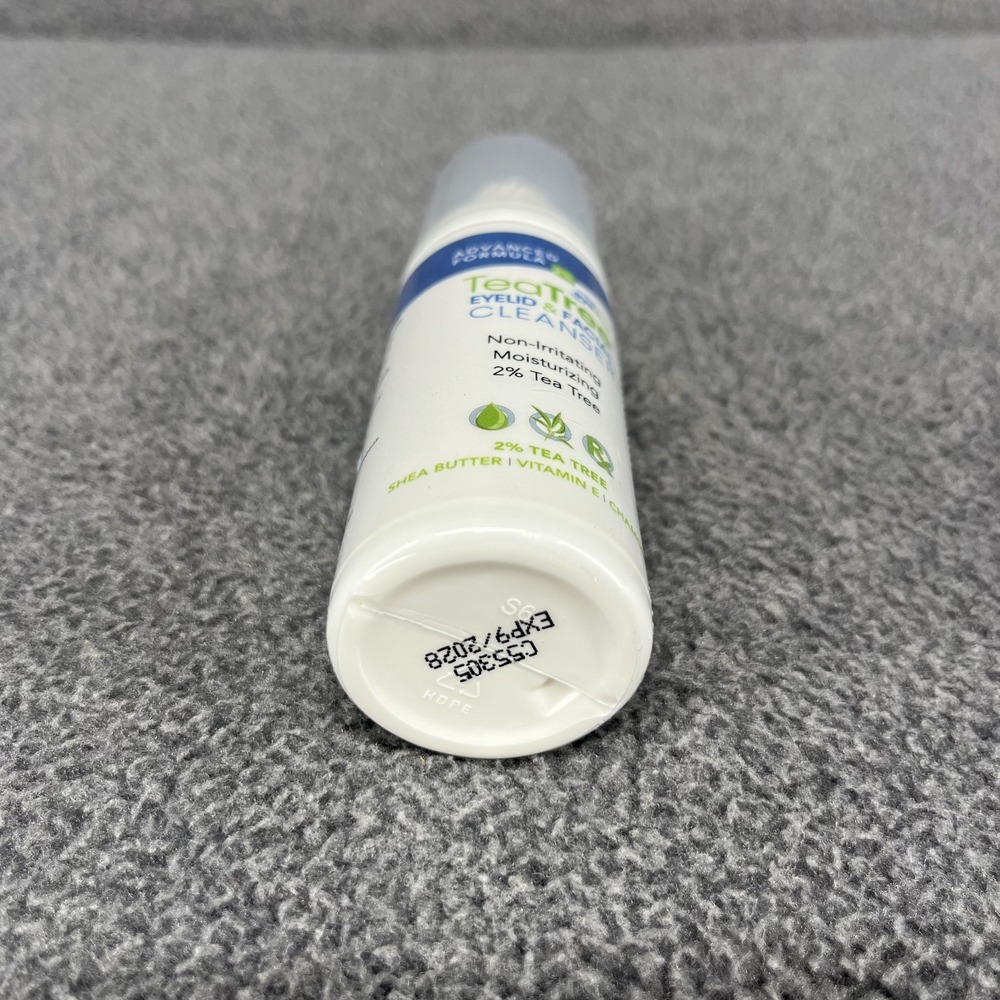 Advanced Tea Tree Eyelid and Facial Cleanser - 50mL - Non-Irritating Eyelash ... - Picture 5 of 6